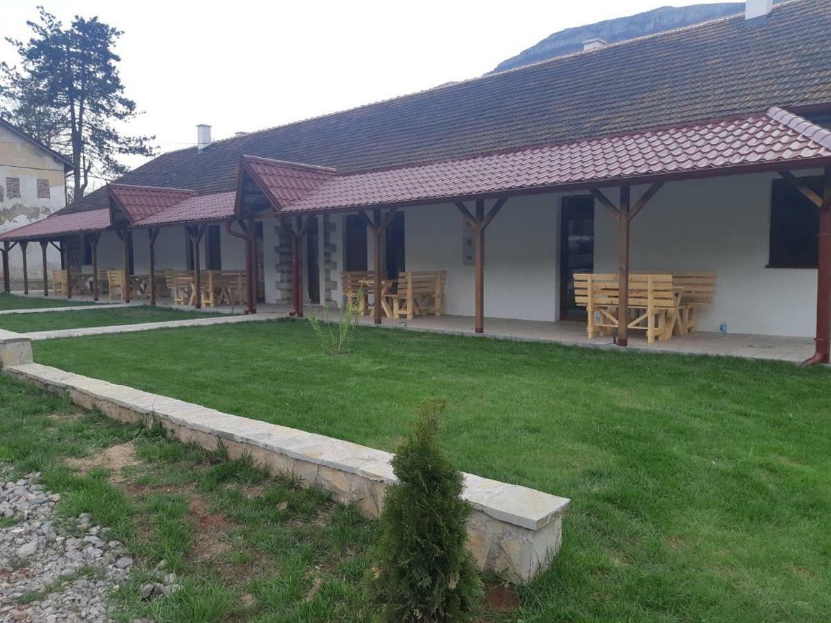 Hotel Sobe Gmitrovic Rtanj Exterior foto